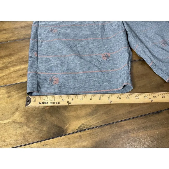 Travis Mathew Men's Gray Palm Tree Golf Shorts Size 38 - Picture 12 of 13